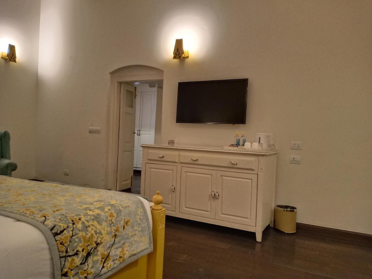 Hotel Pine Retreat Mallroad Mussoorie Exterior foto