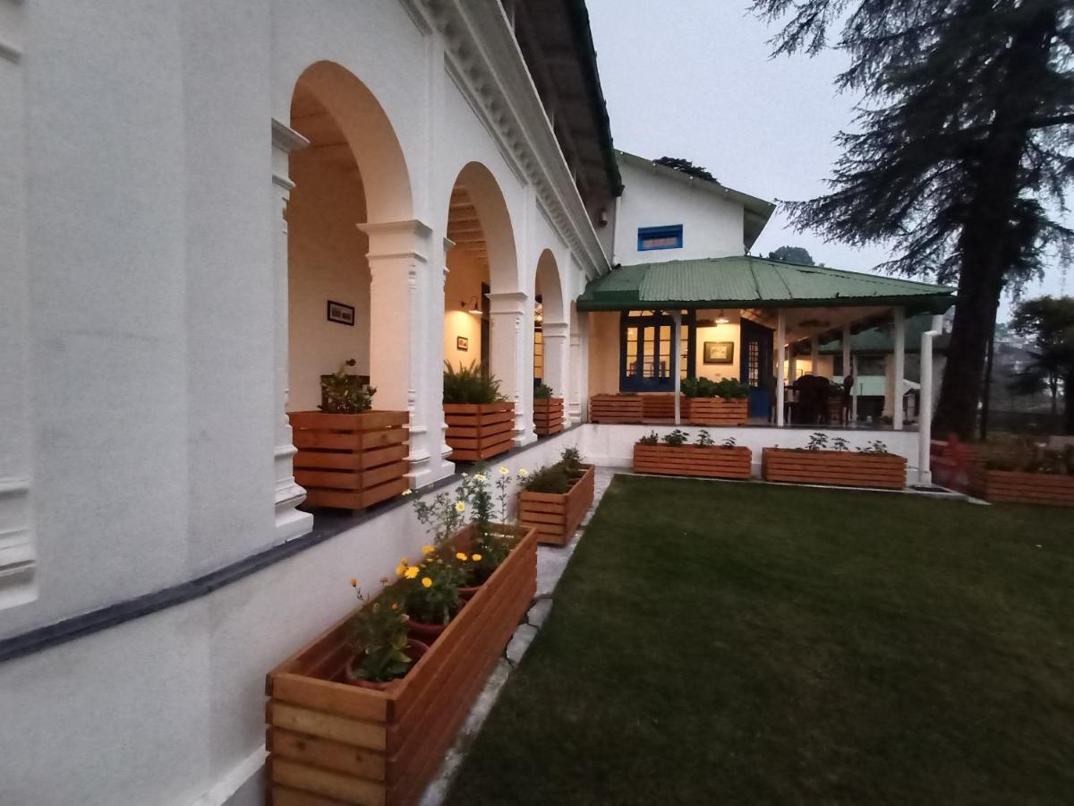 Hotel Pine Retreat Mallroad Mussoorie Exterior foto